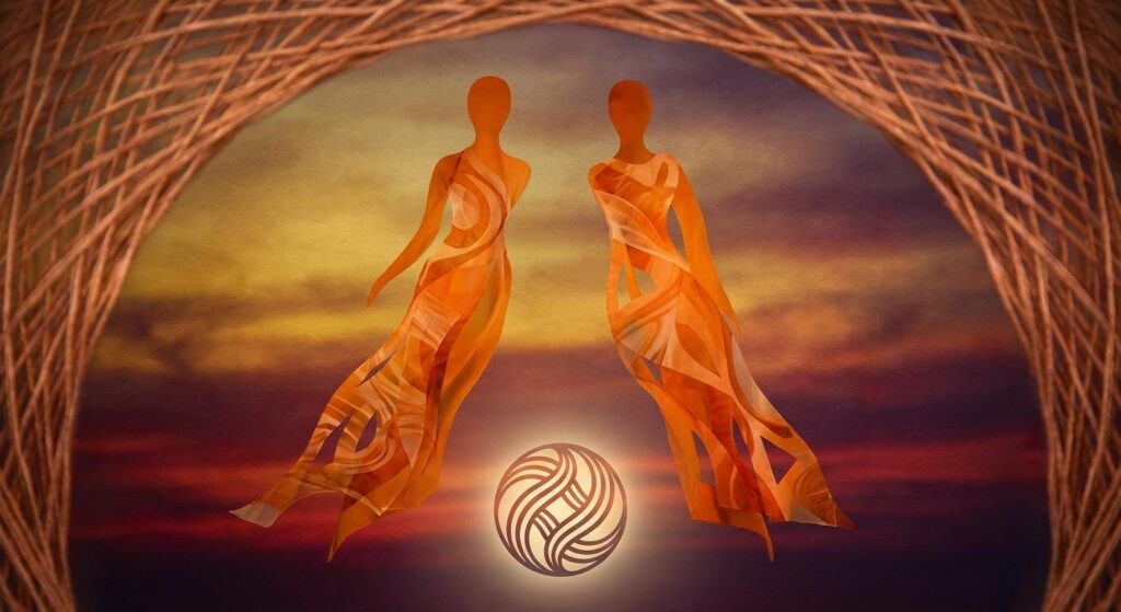 Silhouetten in harmonischem Orange vor Sonnenuntergang – Mode Harmonie Symbolbild